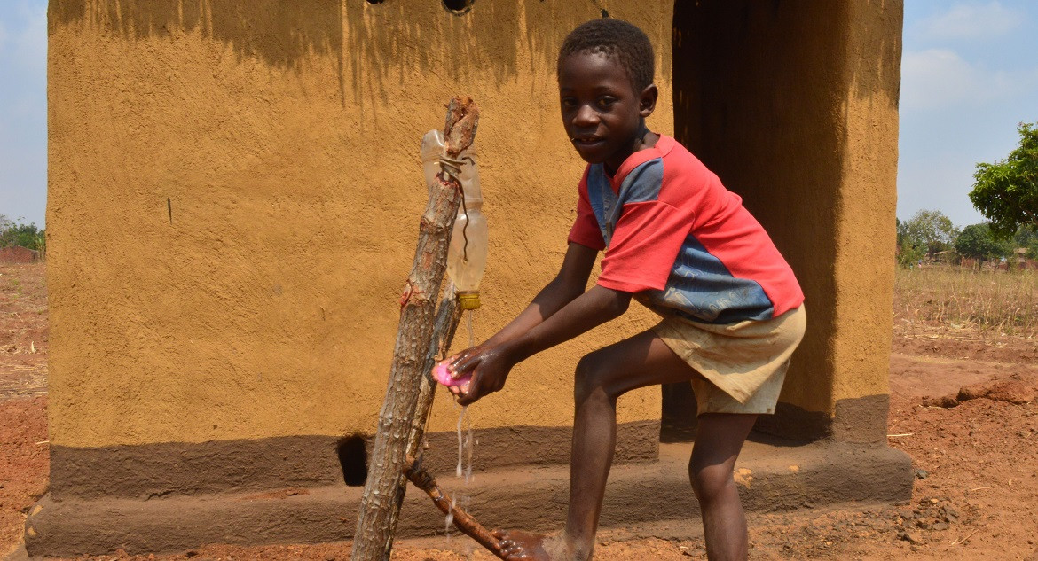 Handwashing-small-2