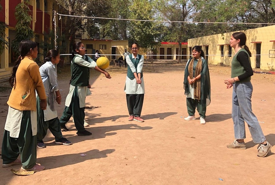 Volley ball practice with NeTT students